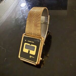 Hamilton Mens Quartz Vintage Digital Watch 1978
Very rare watch